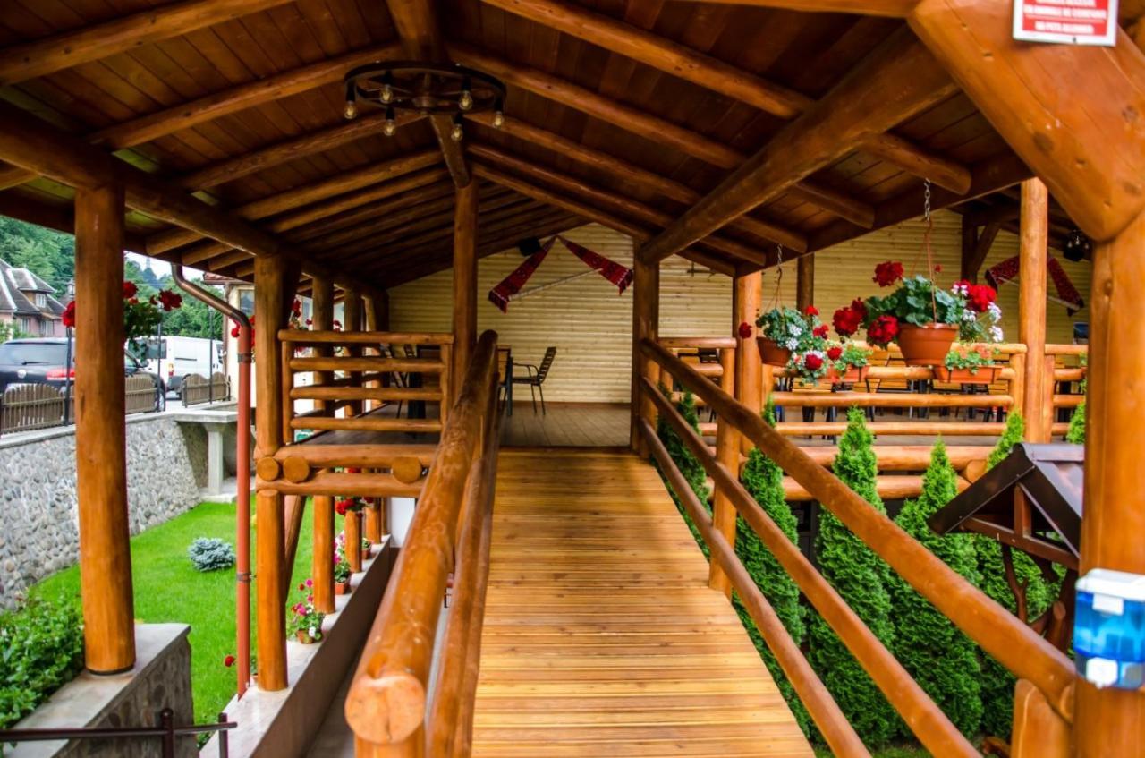 Bed and Breakfast Lapociu Cîmpeni Exteriér fotografie