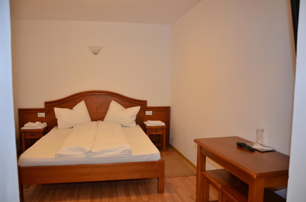 Bed and Breakfast Lapociu Cîmpeni Exteriér fotografie