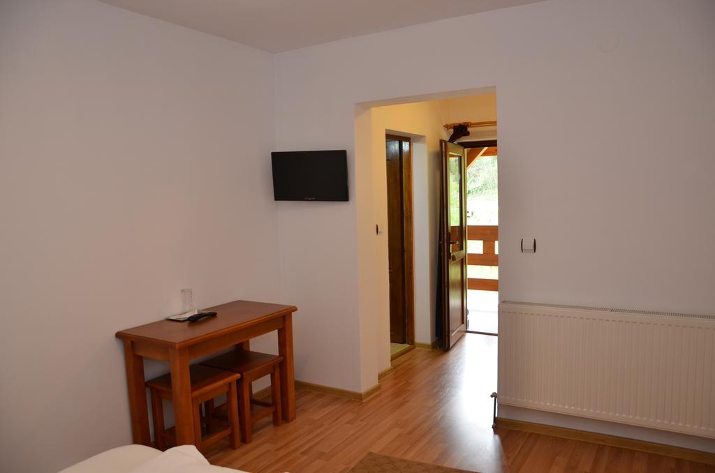 Bed and Breakfast Lapociu Cîmpeni Exteriér fotografie